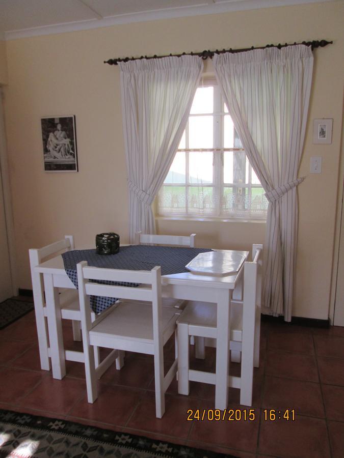 Villa-Roux Garden Cottage Franschhoek Esterno foto