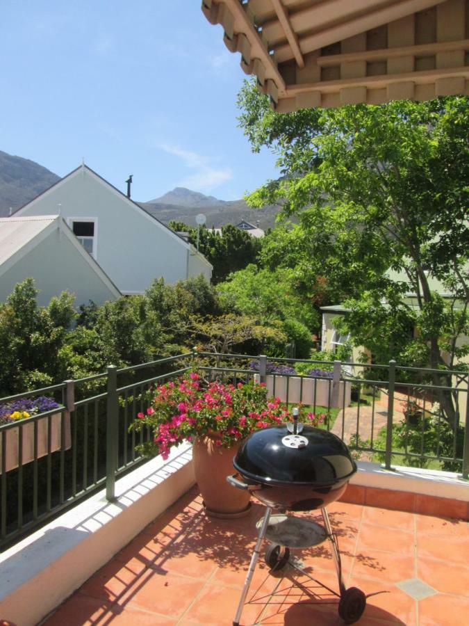 Villa-Roux Garden Cottage Franschhoek Esterno foto